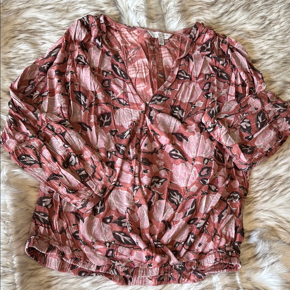 L U C K Y B R A N D Floral Crossover Top - image 1